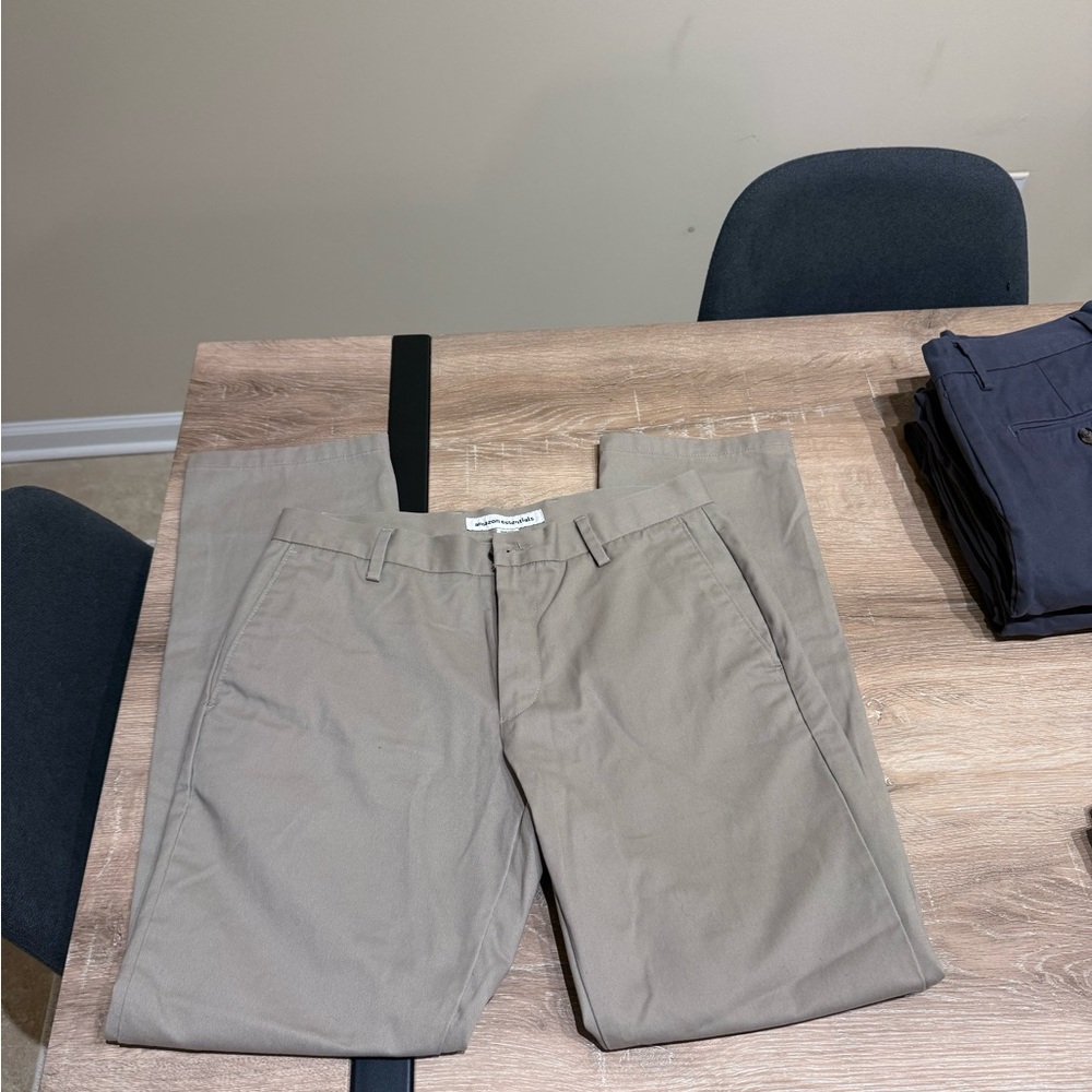 Amazon Essentials Men's Straight-Fit Chino Pants in Light Khaki